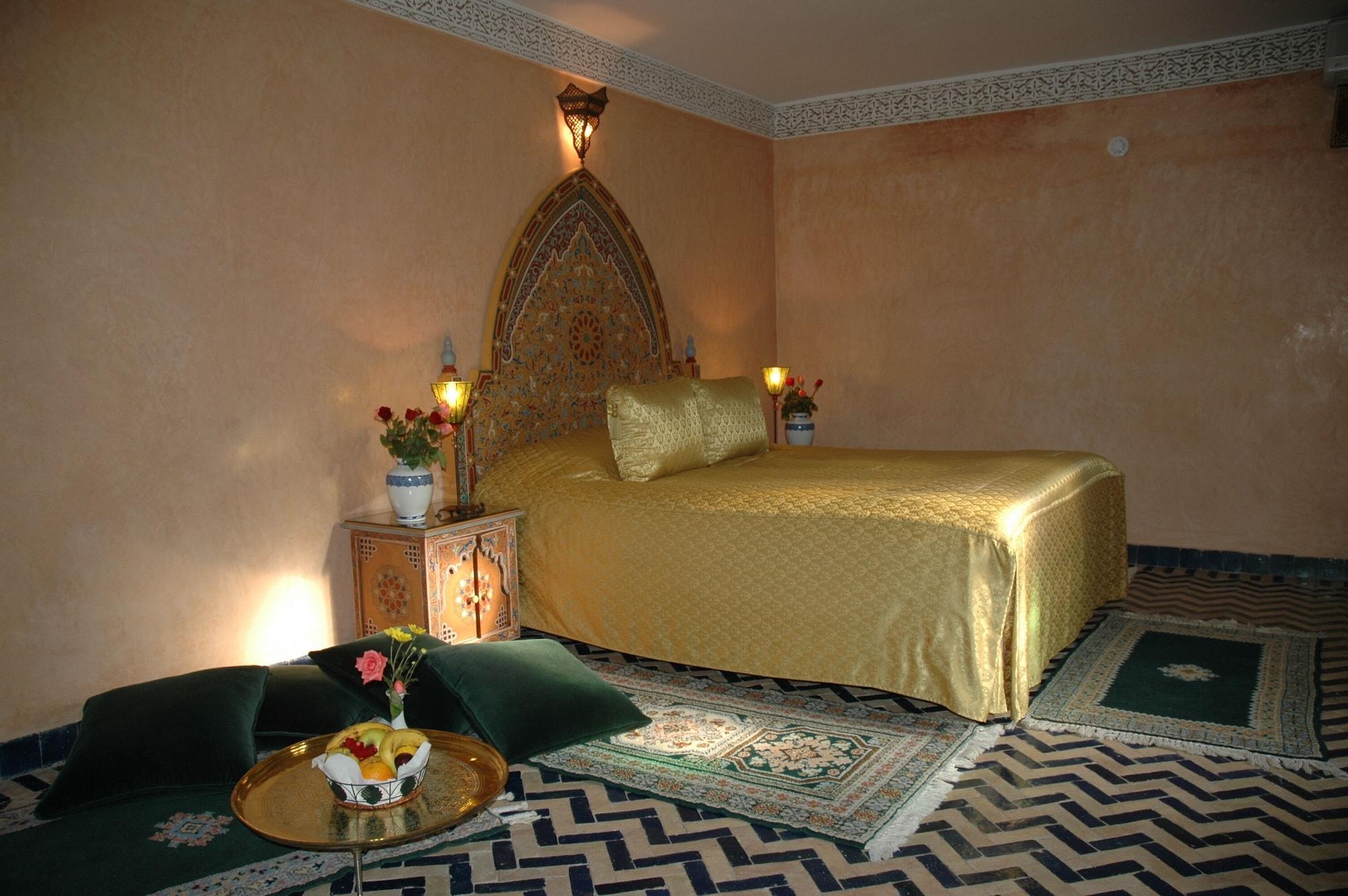 Dar Al Andalous Hotel Fez Bagian luar foto