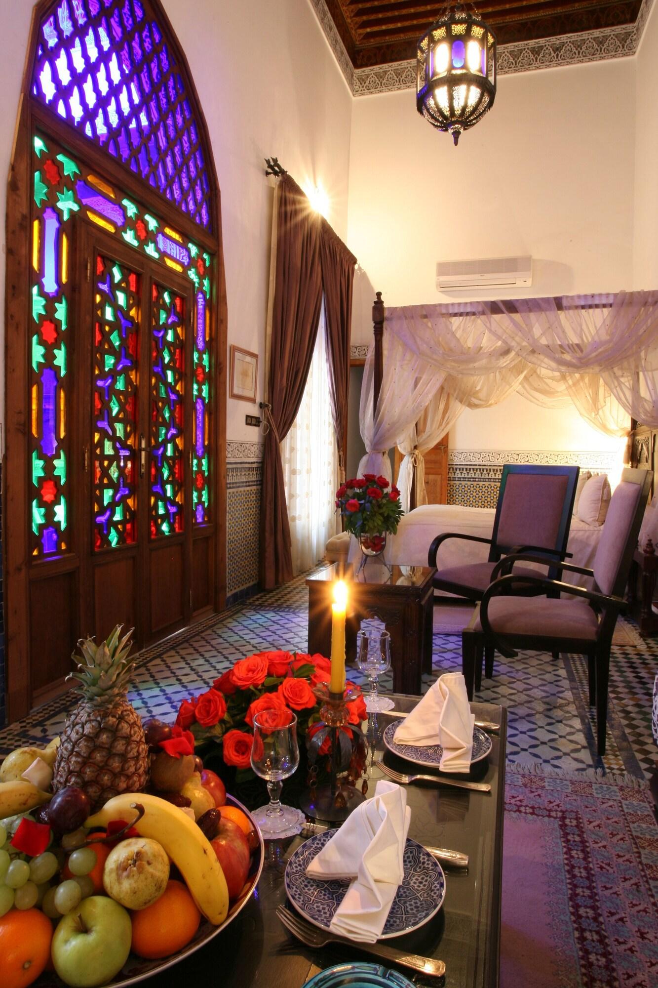 Dar Al Andalous Hotel Fez Bagian luar foto