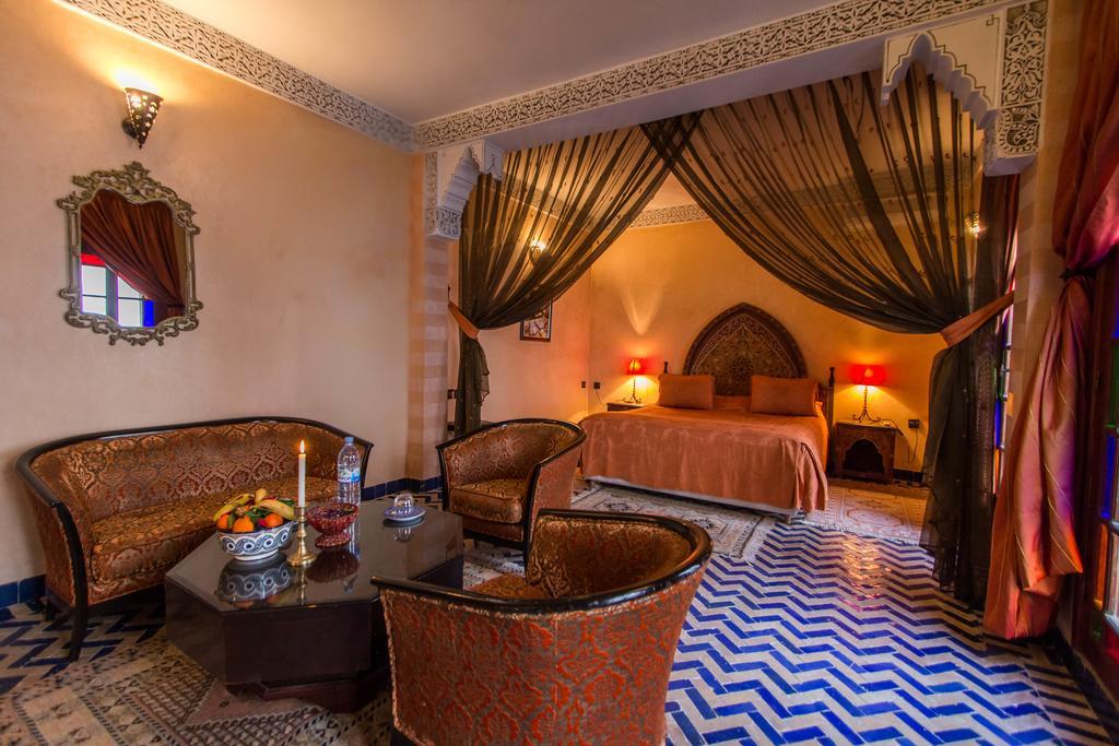Dar Al Andalous Hotel Fez Bagian luar foto