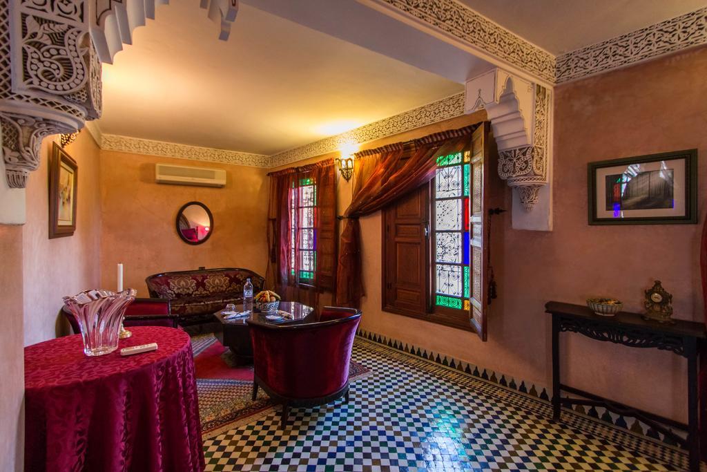 Dar Al Andalous Hotel Fez Bagian luar foto