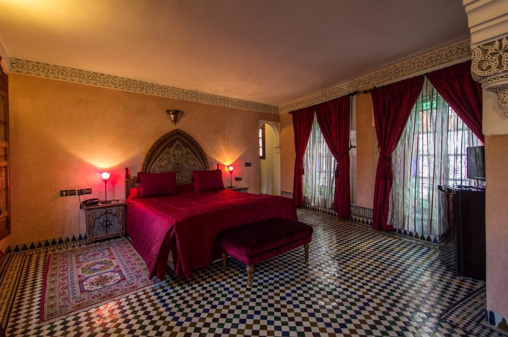 Dar Al Andalous Hotel Fez Bagian luar foto