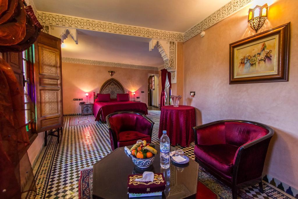 Dar Al Andalous Hotel Fez Bagian luar foto