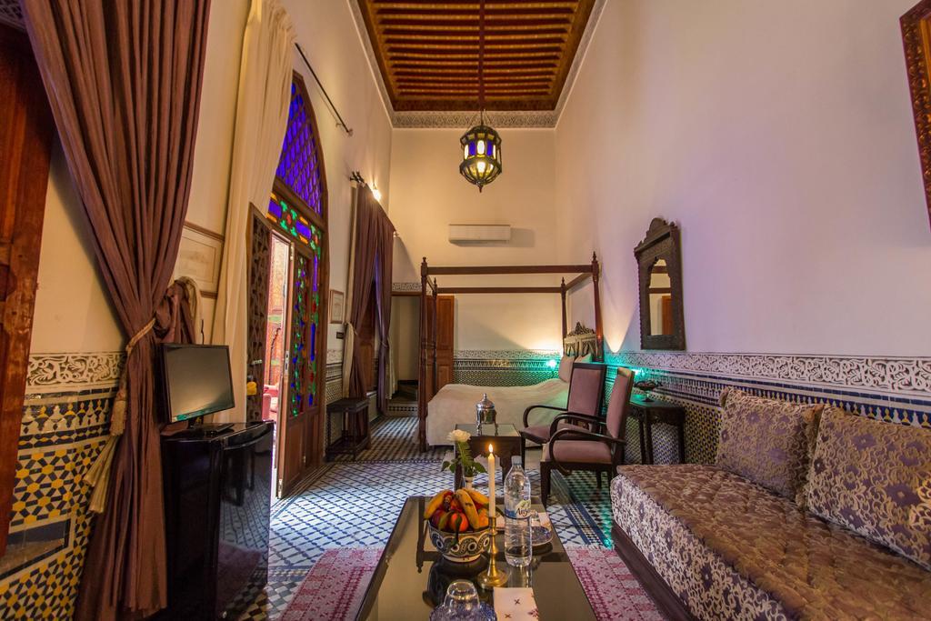 Dar Al Andalous Hotel Fez Bagian luar foto